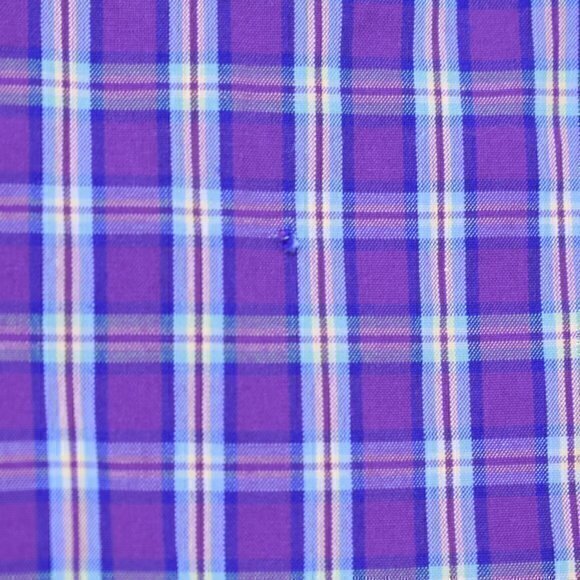 Vineyard Vines Tucker Shirt Size M Color Purple Plaid GUC has Flaws as pictured - Picture 8 of 8